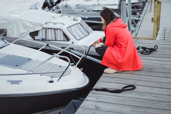 Common Problems with Party Boat Rentals & How to Avoid Them